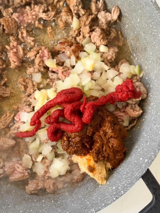 Step 1 of how to make a lamb keema curry.